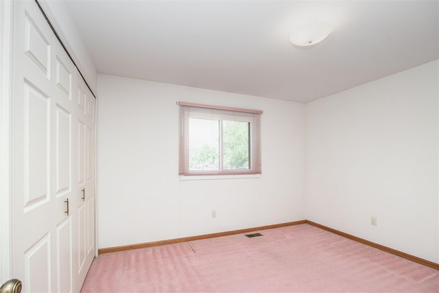 2377 Duke Drive, Troy, MI 48085