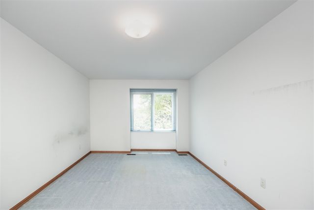 2377 Duke Drive, Troy, MI 48085