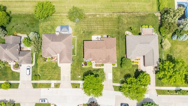 2377 Duke Drive, Troy, MI 48085