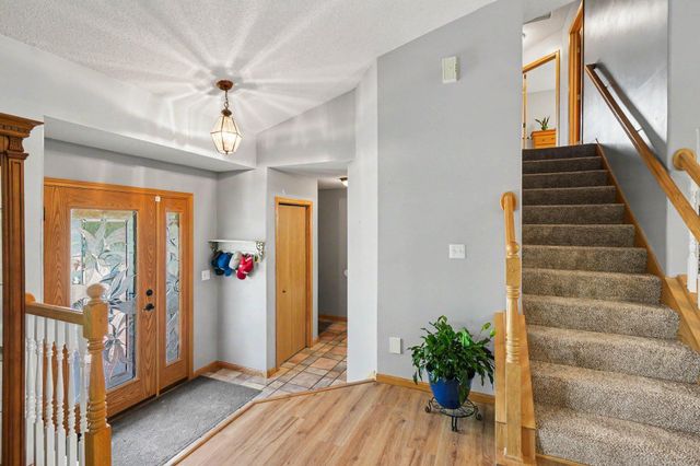 517 Upland Road NW, Saint Michael, MN 55376