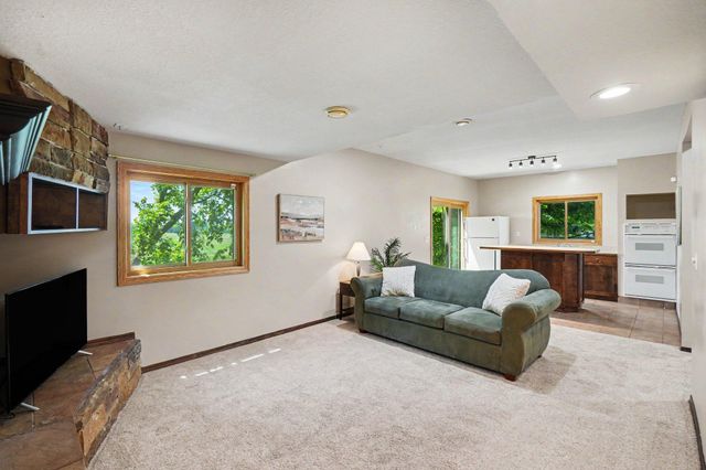 517 Upland Road NW, Saint Michael, MN 55376