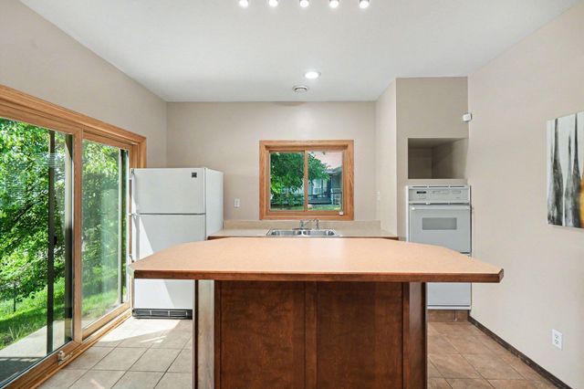 517 Upland Road NW, Saint Michael, MN 55376