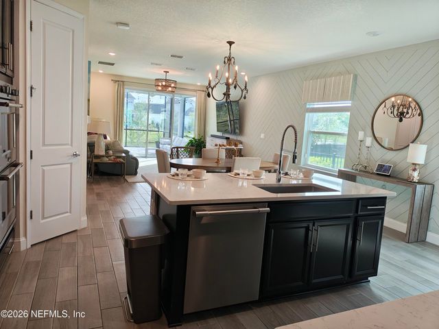 57 CLIFTON BAY Loop, St. Johns, FL 32259