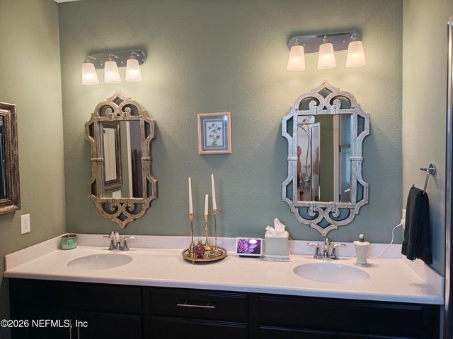 57 CLIFTON BAY Loop, St. Johns, FL 32259