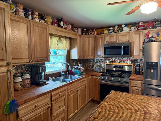 35 Mountain View Court, Wells, VT 05774