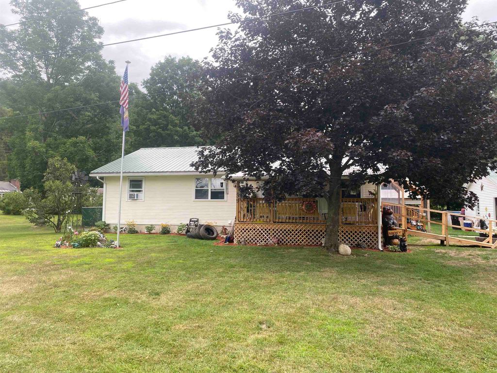 35 Mountain View Court, Wells, VT 05774