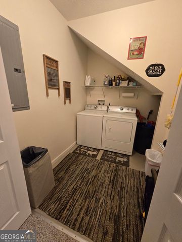 234 Eastview Lane, Clayton, GA 30525
