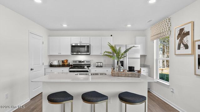 4043 Topsail Trail, New Bern, NC 28560