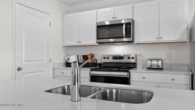 4043 Topsail Trail, New Bern, NC 28560