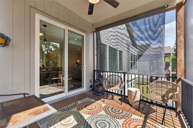 1169 SW Whitby Drive, Lee's Summit, MO 64082