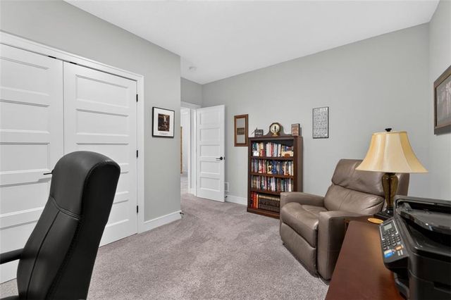 1169 SW Whitby Drive, Lee's Summit, MO 64082