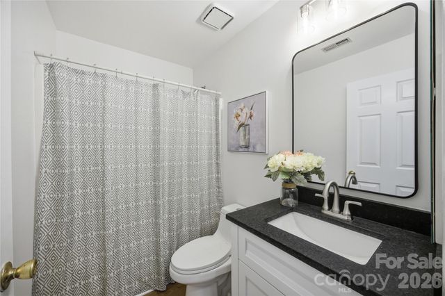 8802 Tarpan Court, Charlotte, NC 28216
