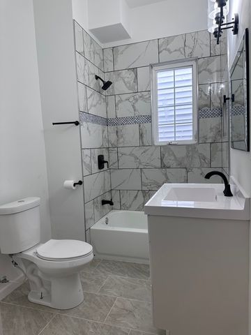 6715 S Sangamon Street, Chicago, IL 60621