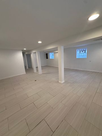 6715 S Sangamon Street, Chicago, IL 60621