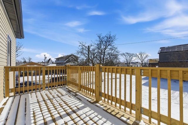 710 Greenbay Avenue, Calumet City, IL 60409