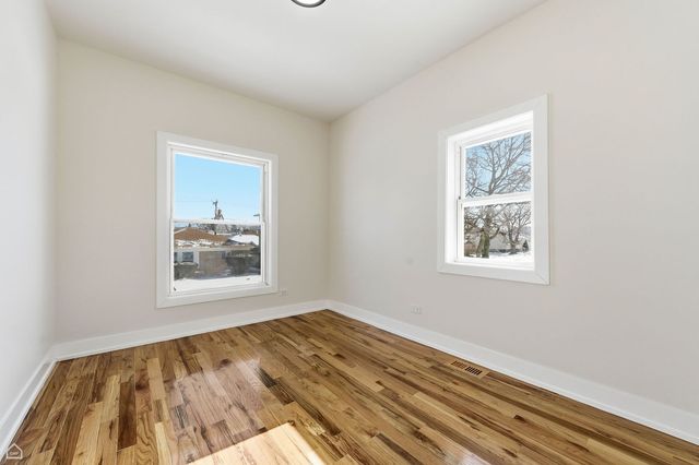 710 Greenbay Avenue, Calumet City, IL 60409