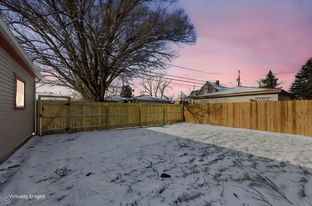 710 Greenbay Avenue, Calumet City, IL 60409