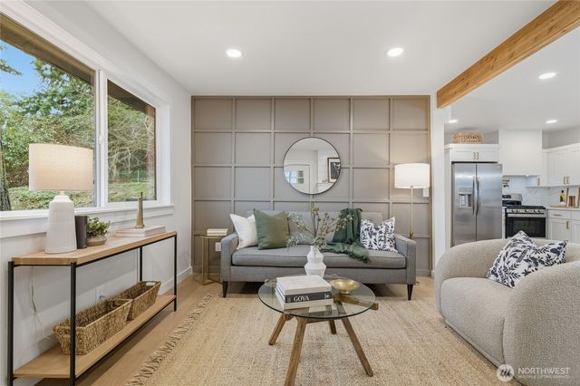 3448 14th Avenue W, Seattle, WA 98119