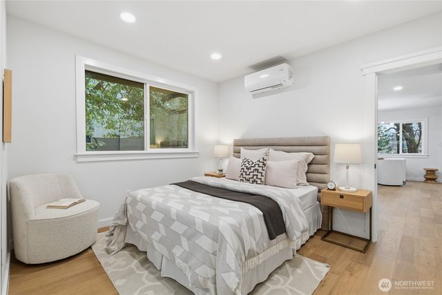 3448 14th Avenue W, Seattle, WA 98119