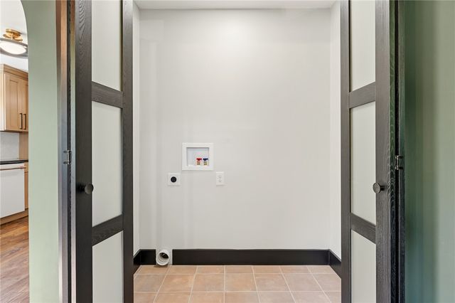 806 Perry Road, Greenville, SC 29609