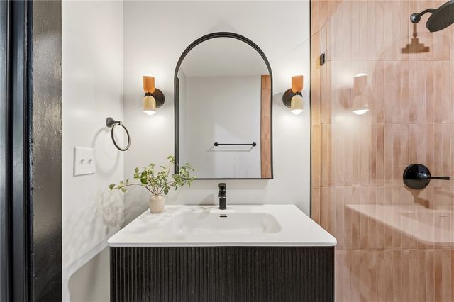 806 Perry Road, Greenville, SC 29609