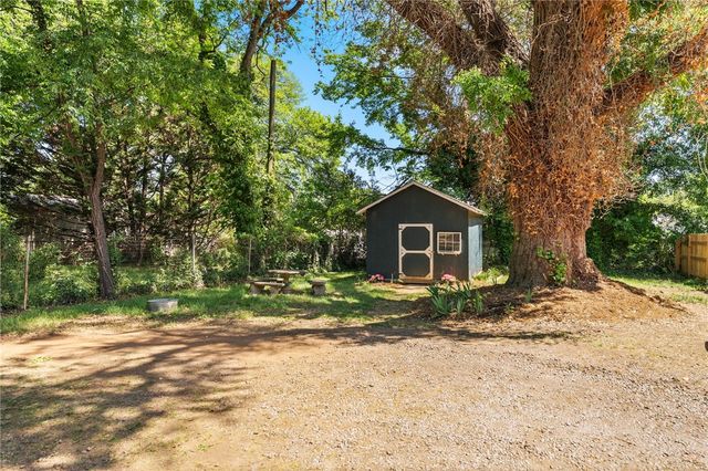 806 Perry Road, Greenville, SC 29609