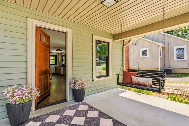 806 Perry Road, Greenville, SC 29609