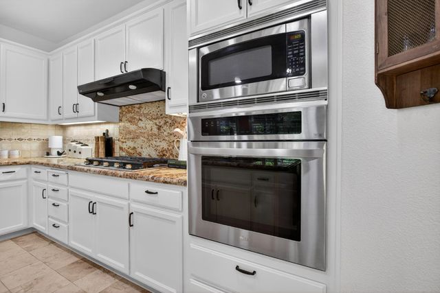 2040 Iberis Ct, Tracy, CA 95376