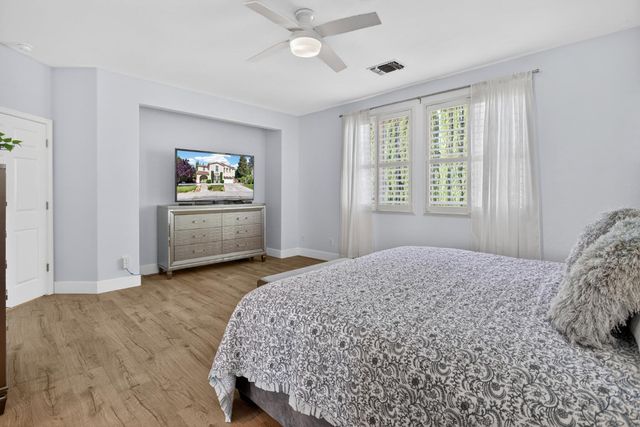 2040 Iberis Ct, Tracy, CA 95376