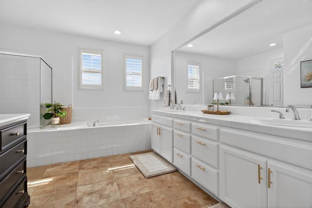 2040 Iberis Ct, Tracy, CA 95376