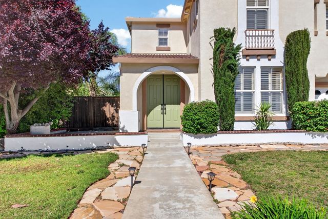 2040 Iberis Ct, Tracy, CA 95376