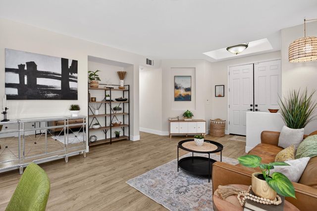 2040 Iberis Ct, Tracy, CA 95376