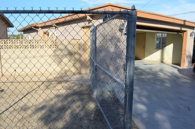 11388 N 111th Avenue, Youngtown, AZ 85363