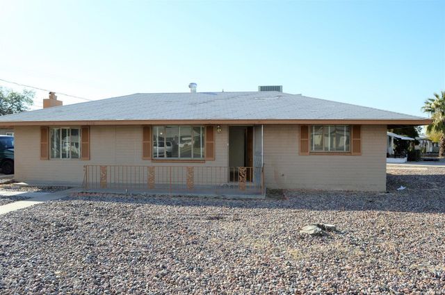 11388 N 111th Avenue, Youngtown, AZ 85363
