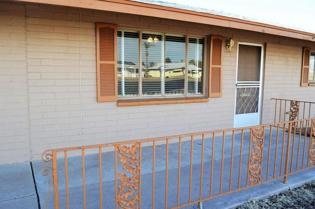 11388 N 111th Avenue, Youngtown, AZ 85363