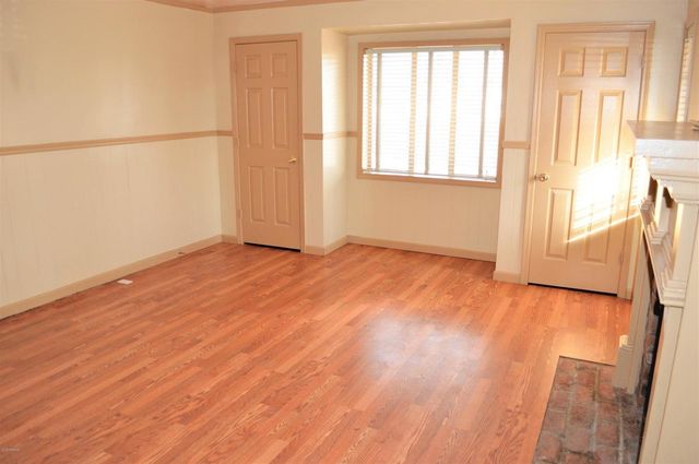 11388 N 111th Avenue, Youngtown, AZ 85363