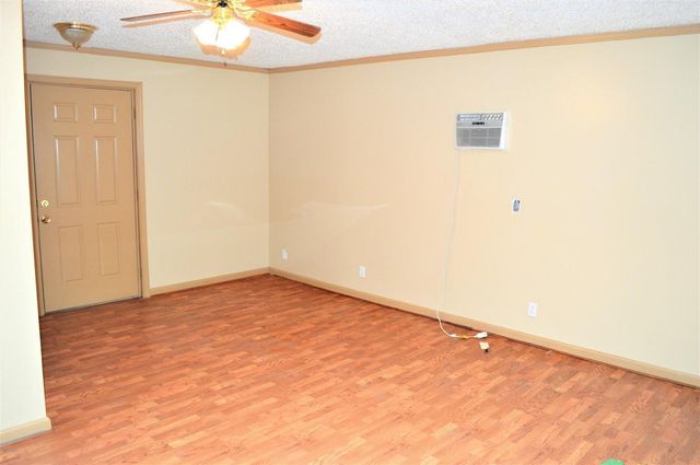 11388 N 111th Avenue, Youngtown, AZ 85363
