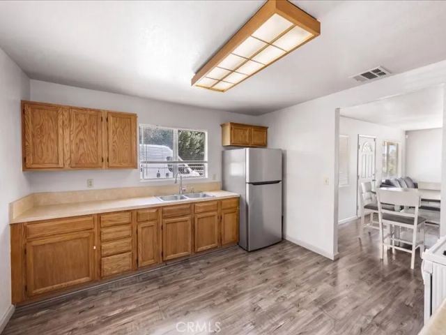 2103 2115,2117 B Street, La Verne, CA 91750