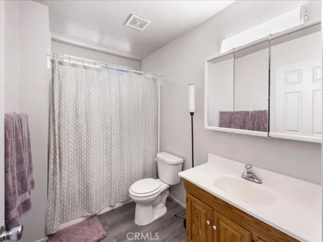 2103 2115,2117 B Street, La Verne, CA 91750