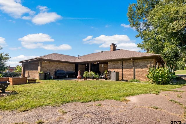 231 Quitman, Pittsburg, TX 75686