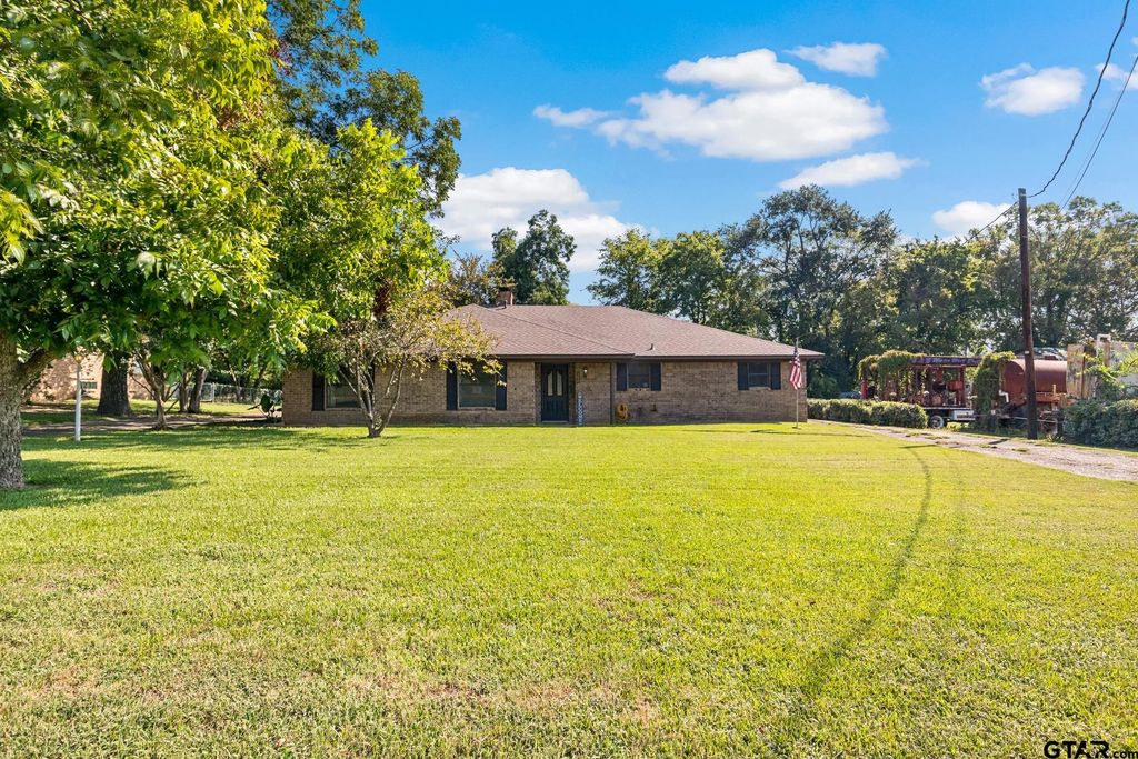 231 Quitman, Pittsburg, TX 75686