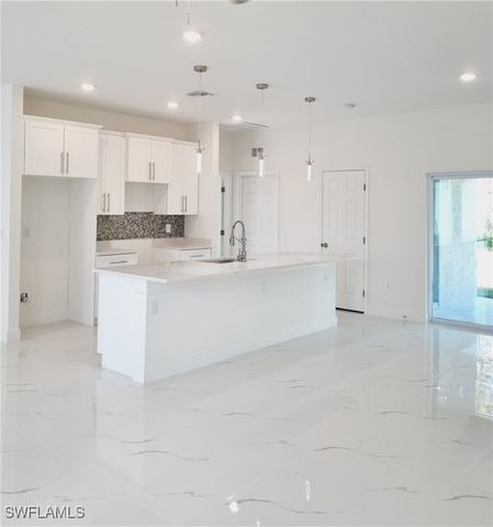 836 Giorgio AVE S, Lehigh Acres, FL 33974