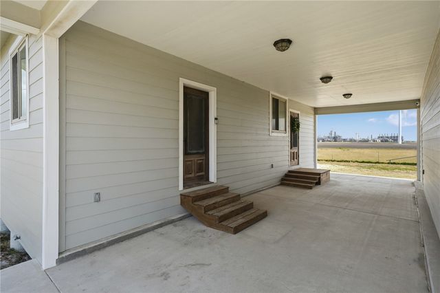 4642 Lackey, Portland, TX 78374