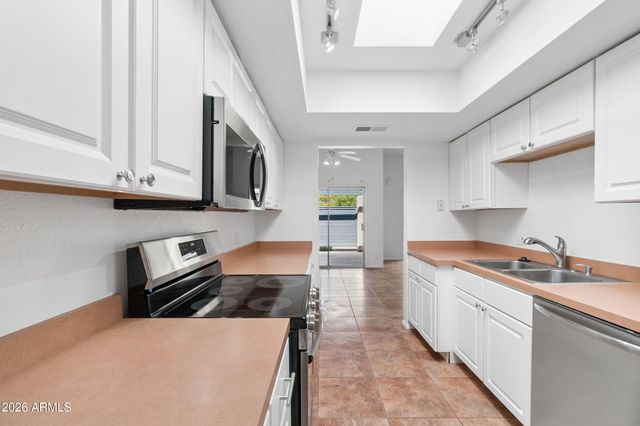 2451 E 7TH Street, Tempe, AZ 85288