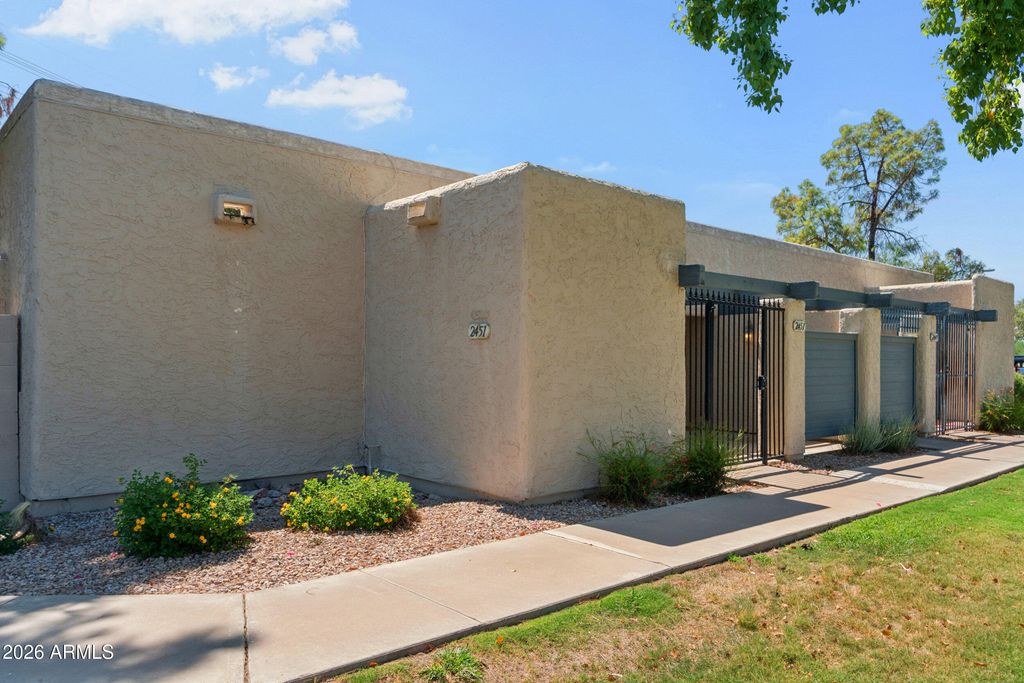 2451 E 7TH Street, Tempe, AZ 85288 — photo 4