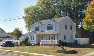 574 Rudwick Place, East Meadow, NY 11554