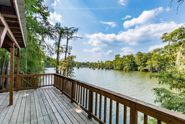 14 Village Mills, Cleveland, TX 77327