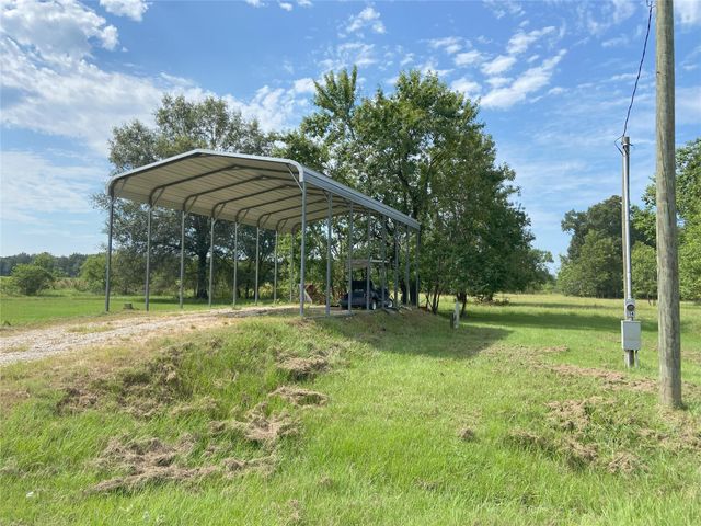 14 Village Mills, Cleveland, TX 77327