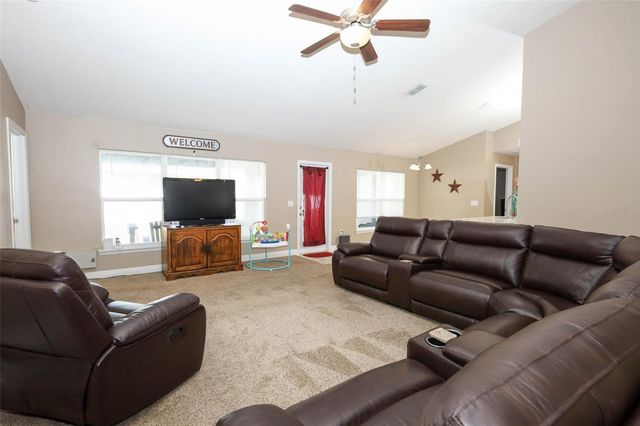 31631 BROADWATER AVENUE, Leesburg, FL 34748