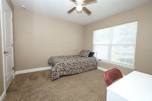 31631 BROADWATER AVENUE, Leesburg, FL 34748